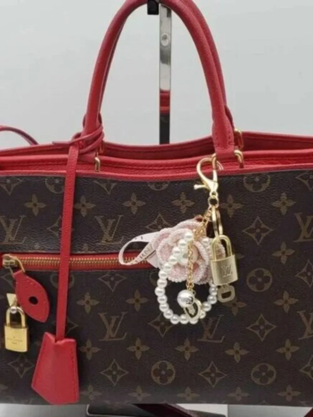 Louis Vuitton Gold Padlock 🔑 Authentic LV Unbranded Flower Keychain Bag Charm